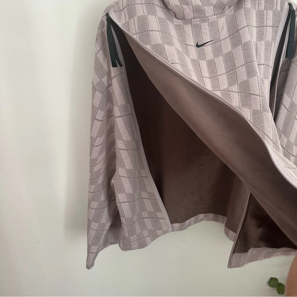 Nike Sportswear Tech Pack Hoodie Platinum Violet Size Medium Women’s NWT - Picture 9 of 15